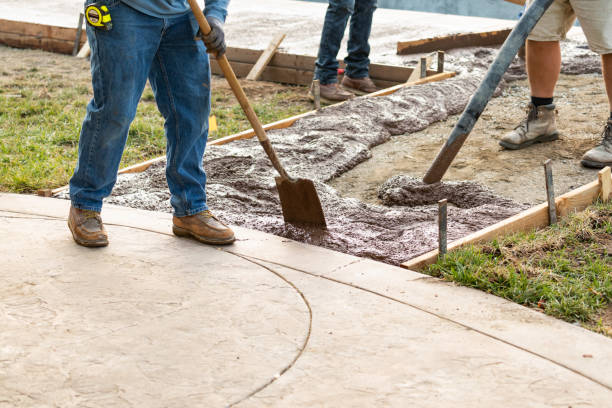 Best Custom Concrete Contractor  in Urbana, MD